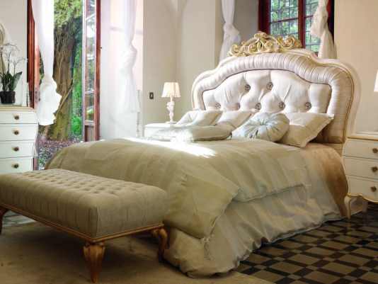 Итальянская кровать Vittoria Classic