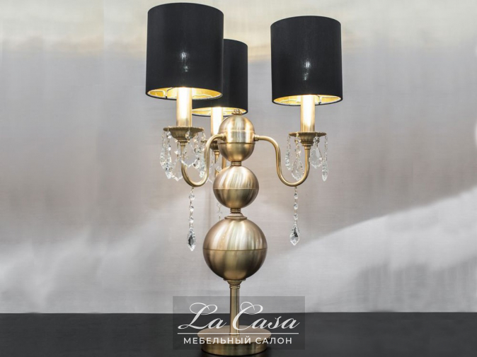 Фото лампа Giulietta 203/LTA/B3L от фабрики Aiardini латунь, ткань, кристаллы общий вид - фото №1